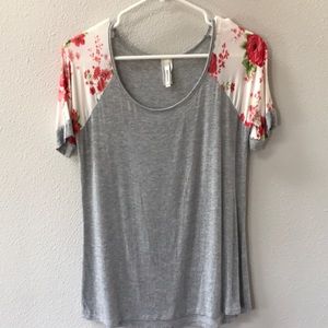 Floral sleeve tee